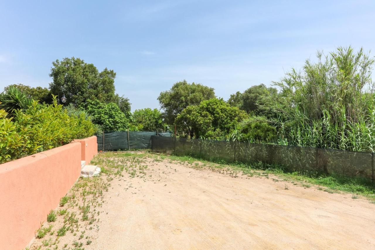 Villa La Casa Di Debora à San Teodoro  Extérieur photo