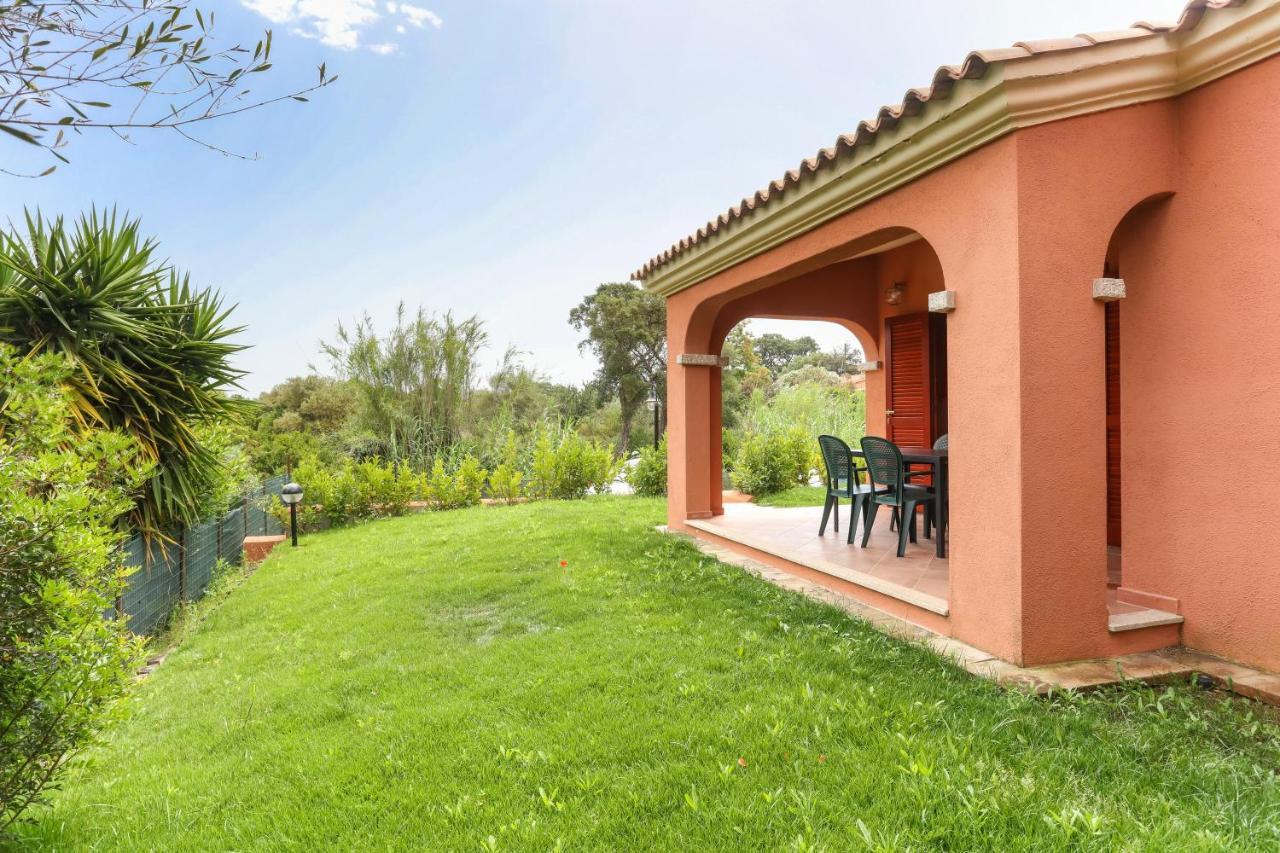 Villa La Casa Di Debora à San Teodoro  Extérieur photo